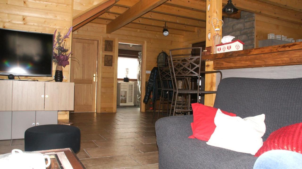 Chalet Du Champs Des Semeaux Wisches Bagian luar foto