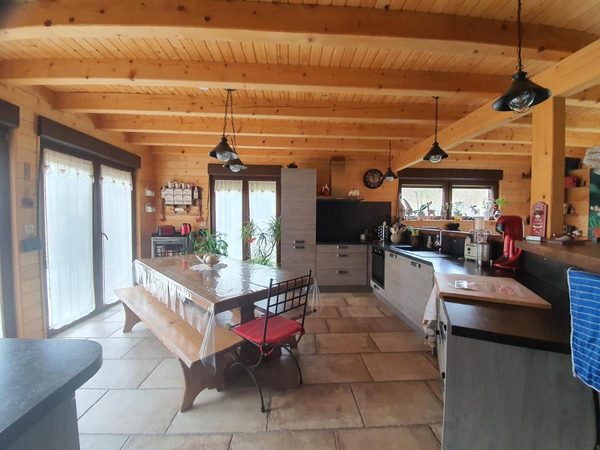 Chalet Du Champs Des Semeaux Wisches Bagian luar foto